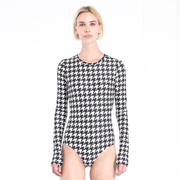EUC Cover Swim Long-Sleeved Black & White Houndstooth One Piece Swimsuit Size M - Picture 7 of 7